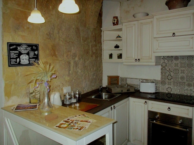 タル カピルーナ ゼブージ ゲスト ハウス