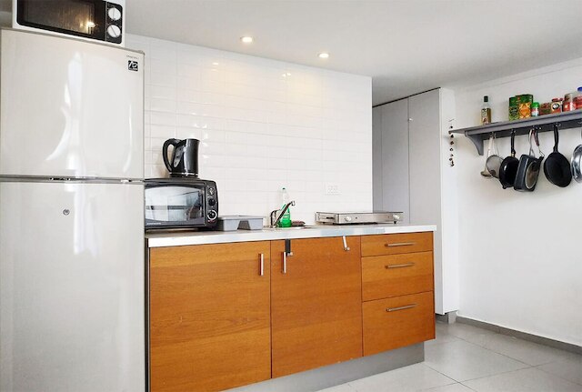 エアテルアビブ、中心部に位置するスタジオ、ギャラリーあり