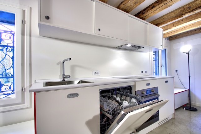 グランドキャナル-レッド