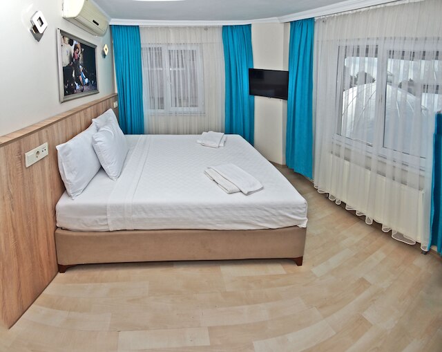 ル サフラン パレス