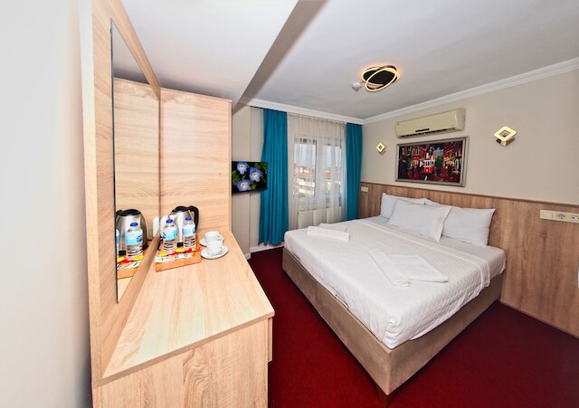 ル サフラン パレス