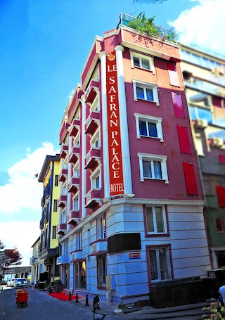 ル サフラン パレス