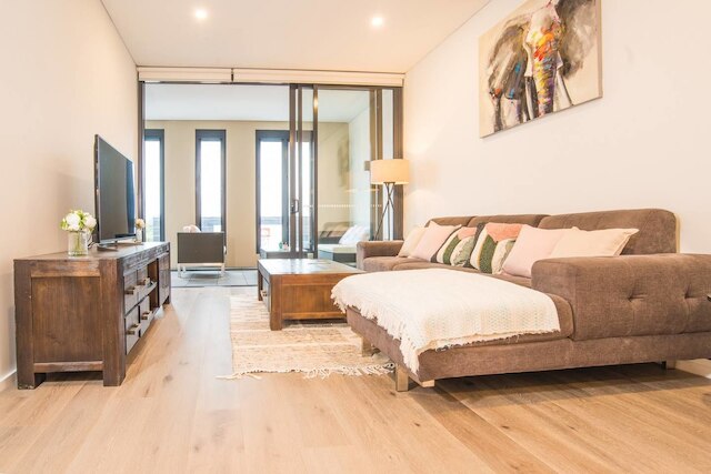 ウード ウッド アパートメント