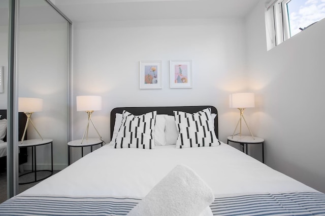 ワオ サウスポート アパートメント、ライト レール駅近く