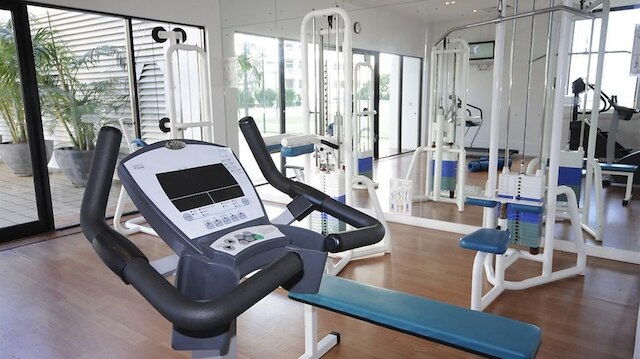 L7 サーファーズ パラダイス アパートメント