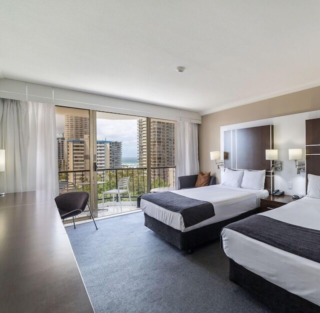 L7 サーファーズ パラダイス アパートメント