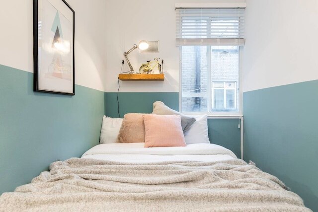 オールド コンプトン ストリート アパートメンツ