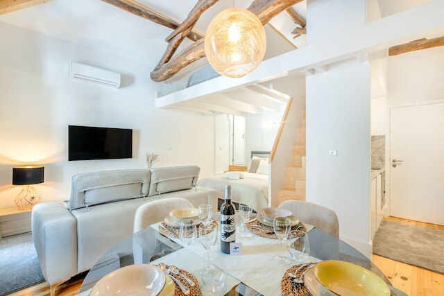 サンタ カタリーナ チャーミング ロフト