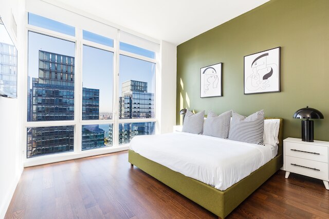 ニNY ファイネスト ラグジュアリー アパートメント