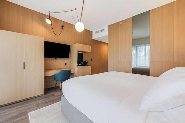 ザ マーチ ホテル