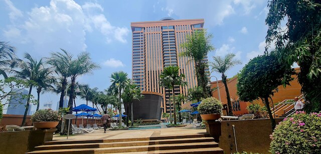 グロリアス サービス スイート アット タイムズ スクエア