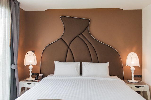 ラチャブリー ホテル