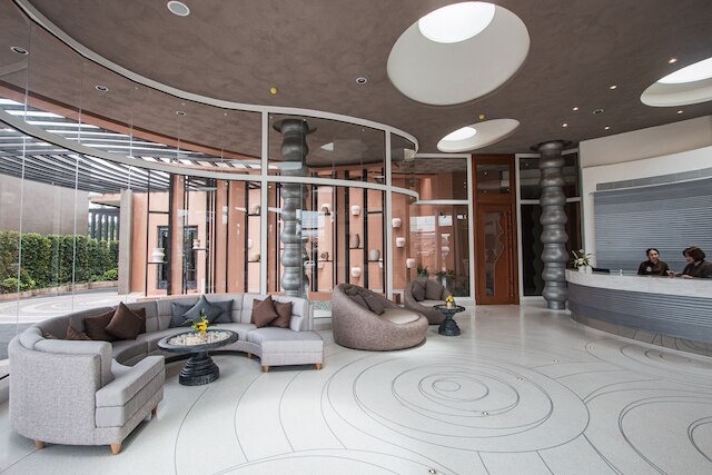 ラチャブリー ホテル