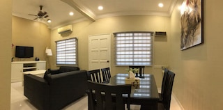 デコタ ホームステイ ヨンカー マラッカ