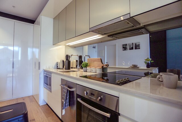 新しく美しい家具付き、ベッドルーム 2 室、アパートメント