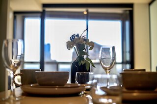 新しく美しい家具付き、ベッドルーム 2 室、アパートメント