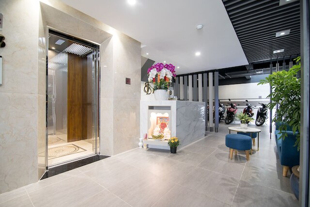 ビンビンホテル 7 - トンドゥックタン大学近く