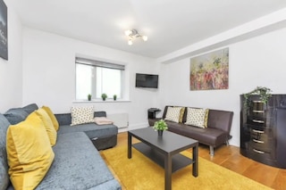 リトル コーナー オブ ブリス イン バスリンロンドン