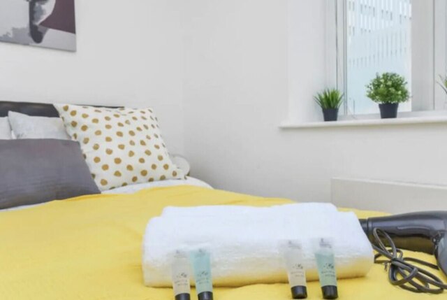 リトル コーナー オブ ブリス イン バスリンロンドン