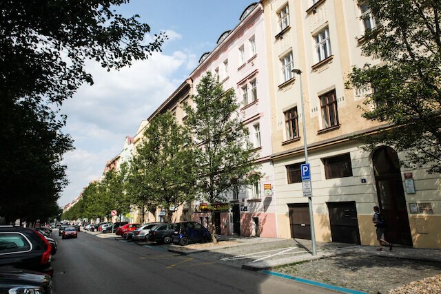 シティ キャッスル アパートホテル