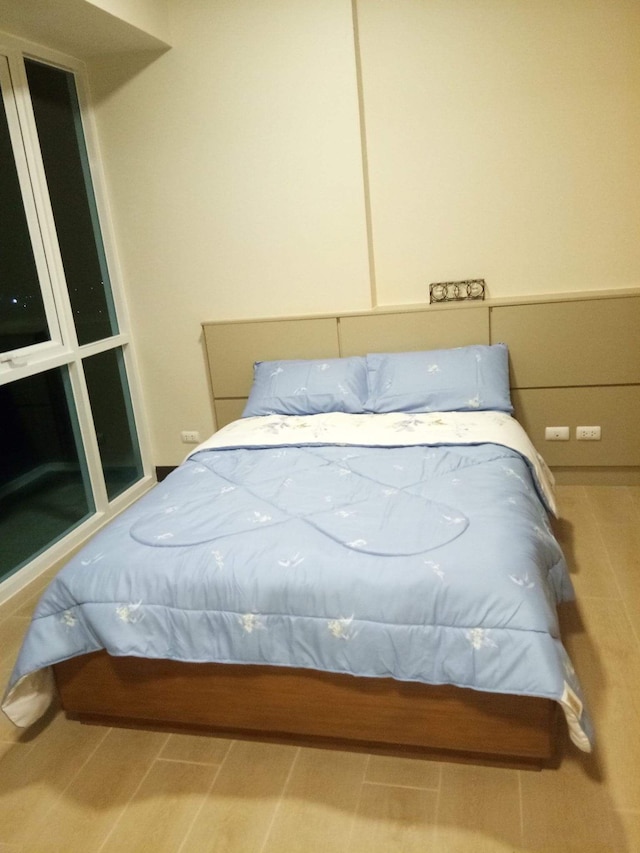 マクタン ニュータウン コンドテル フォー レント