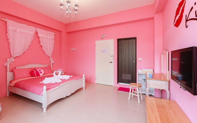 キッズ ドローイング B&B (童画民宿)