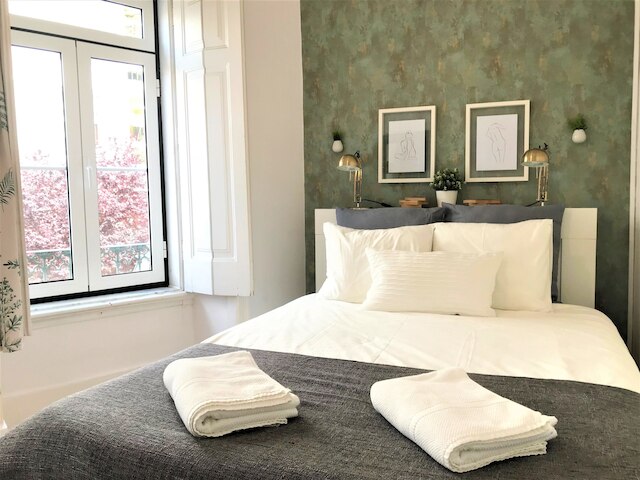 チャーミング フラット ウィズ グレート テラス ベスト ロケーション