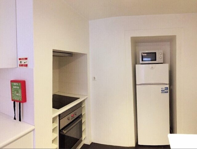 ビューティフル フラット ウィズ グレート ビュー イン プライム ロケーション