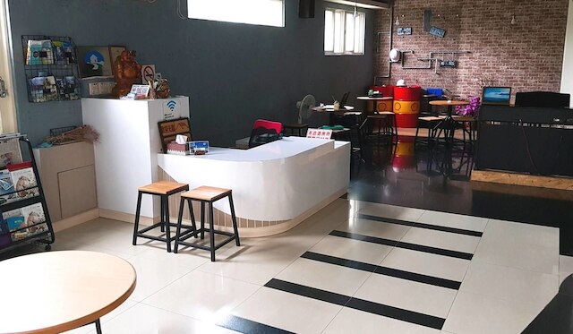 ケンティン ジンジン ミュージック イン (墾丁津津音樂客棧)