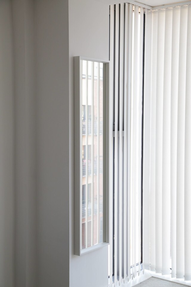 広くて明るいアパートメント、駐車場あり