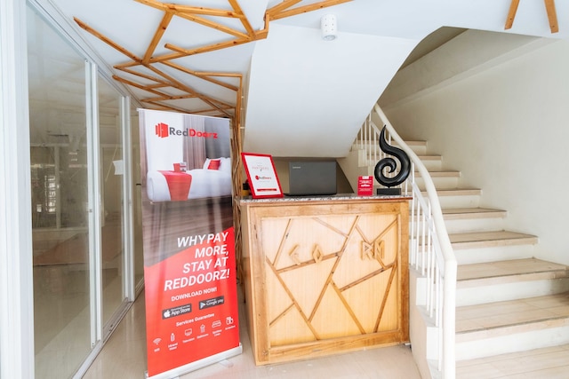 レッドドアーズ @ ユニバーシティ ベルト マニラ