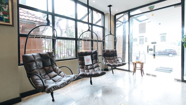 レッドドアーズ プラス ニア バンブー オーガン ラス ピナス