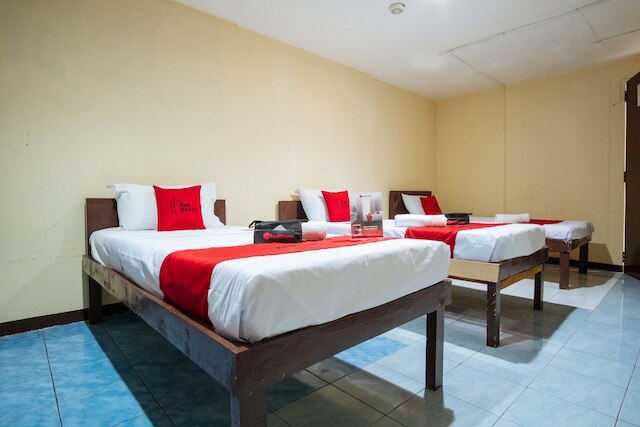 レッドドアーズ @ ダウンタウン バコロド