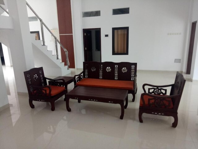 レッドドアーズ ニア ジャワ ティムール パーク 3