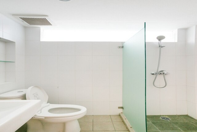 レッドドアーズ ニア ウニベルシタス イスラム インドネシア