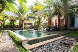 フランボヤント ヴィラ ウブド