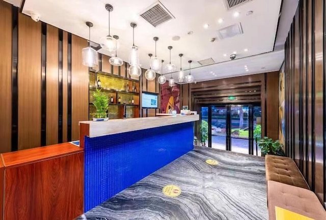 Z マックス ホテル (潮曼酒店)