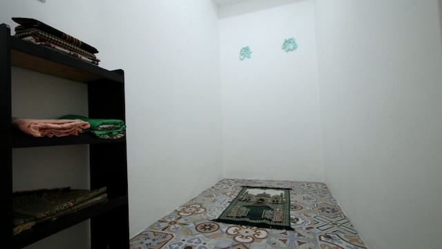 オマー ブギサン、ザ グランド ジャバ