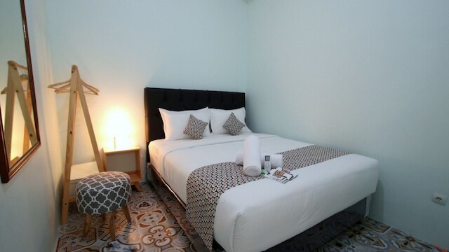 オマー ブギサン、ザ グランド ジャバ