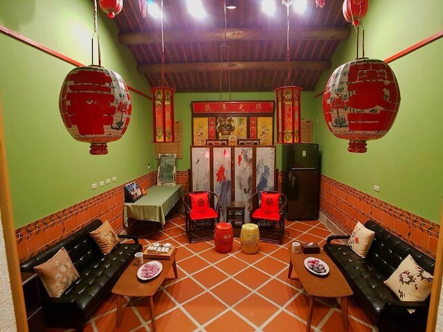 ジュ シャン ホームステイ (金門珠山大院)