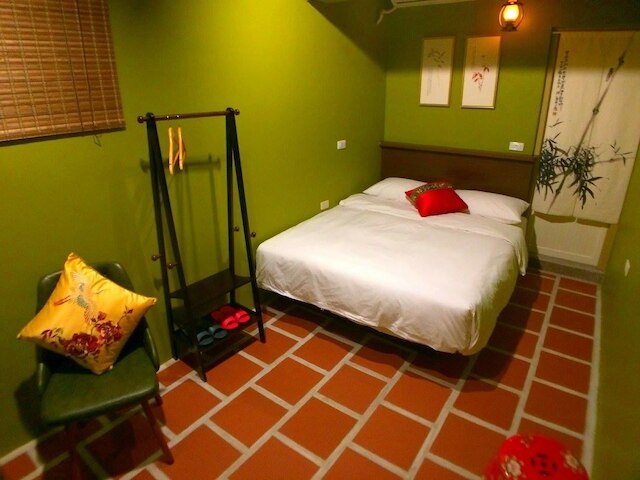 ジュ シャン ホームステイ (金門珠山大院)