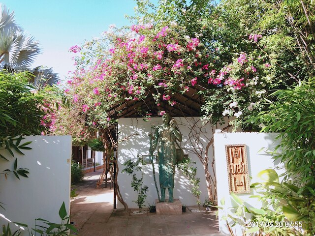 ユーリカ ヴィラス シェム リアップ