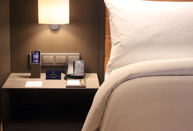 ダブルツリー バイ ヒルトン スラバヤ