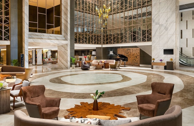 ダブルツリー バイ ヒルトン スラバヤ