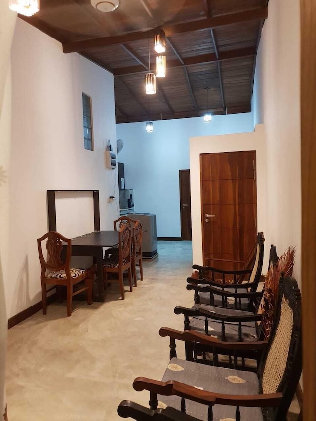 トレリス アパートメント