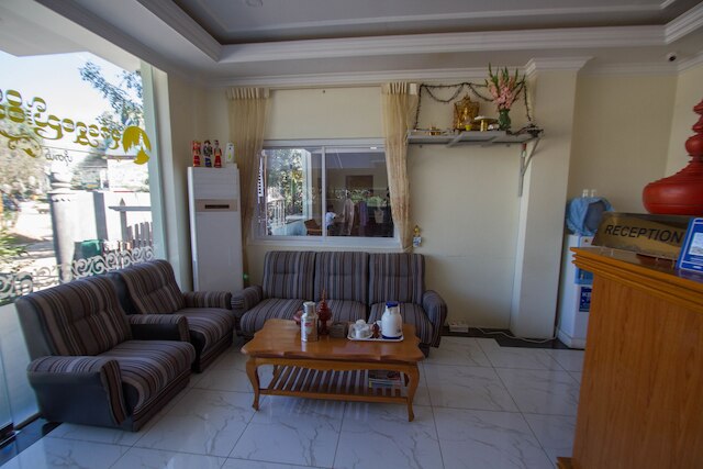 バガン シュエ シー セイン ホテル