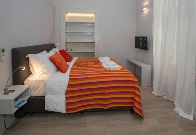 シンタグマにある洗練されたアパートメント、GHH