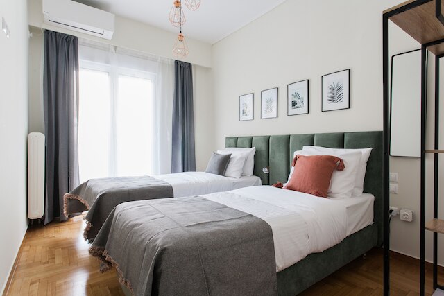 アップストリート チャーミング & コンフィー、ベッドルーム 2 室、アパートメント - アクロポリス