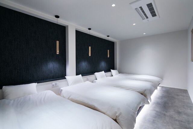 SITSURAE OSAKA 心斎橋