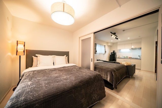 グランドゥース 桃谷